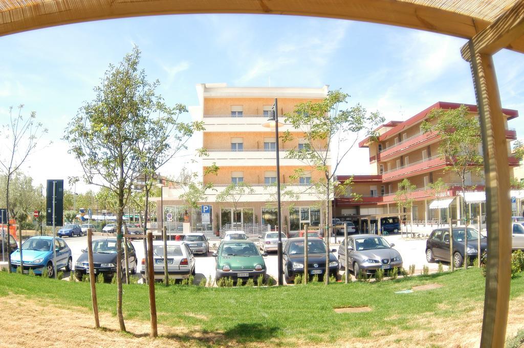Gaia Hotel 3*